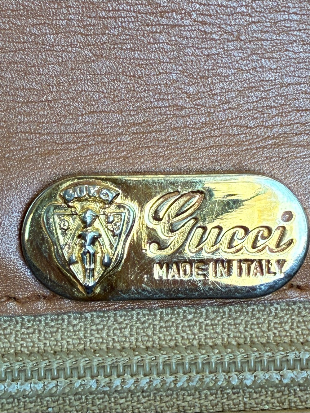 Gucci Tan Brown Leather Shoulder Bag with Gold Hardware - Picture 9 of 9